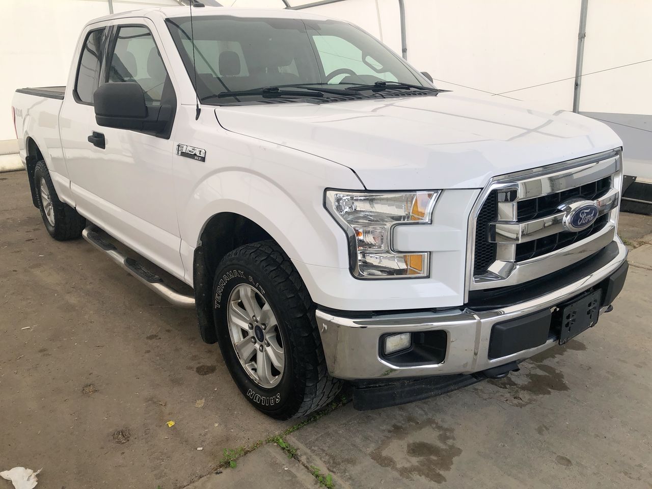 White 2017 Ford F-150 Pickup Truck Four-Wheel Drive Automatic