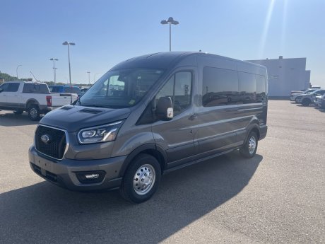 2025 Ford Transit Passenger Wagon XLT 