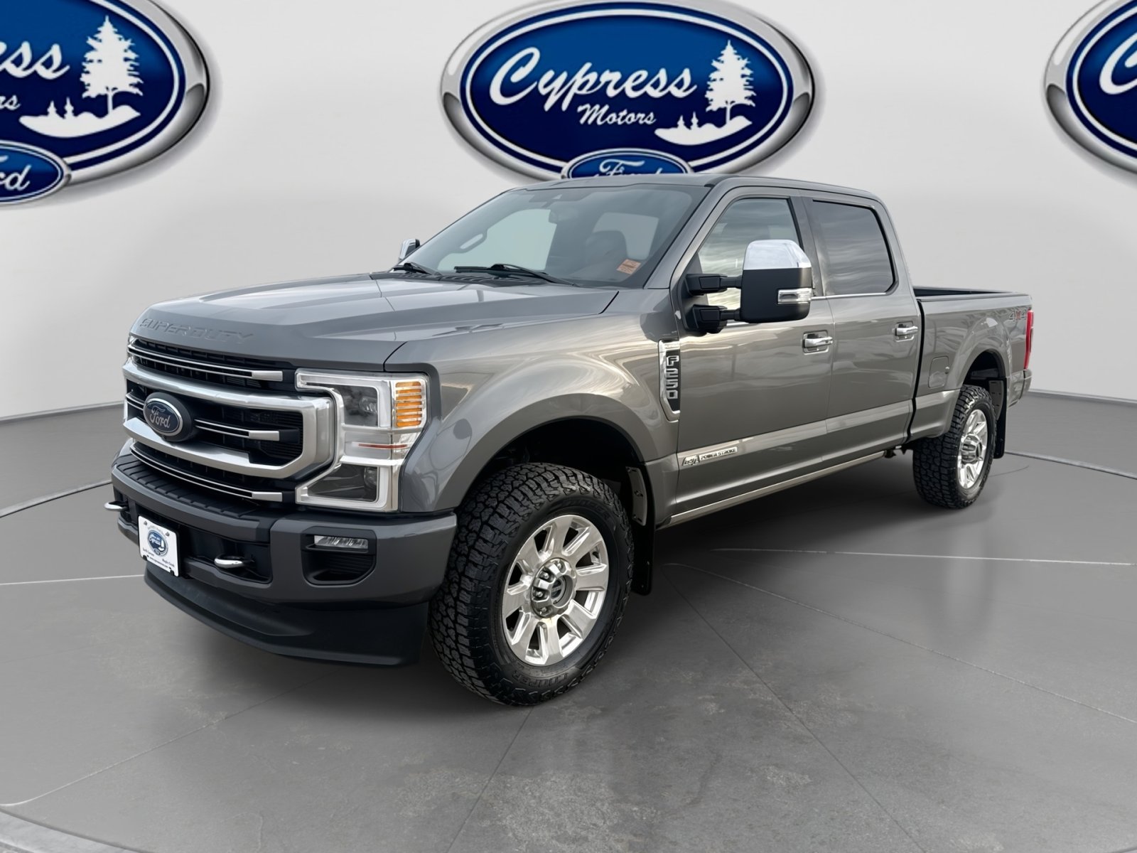 Carbonize 2021 Ford F-250 Super Duty Platinum Crew Cab 4WD Pickup Truck Four-Wheel Drive Automatic