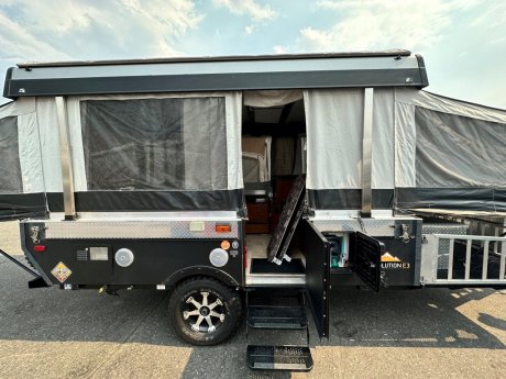 2015 SOMERSET EVOLUTION 3 ATV DECK AND ONE SLIDEOUT  Tent Trailer