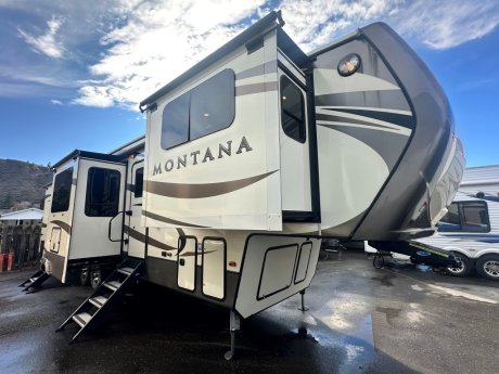 2017 MONTANA 3730 FL   Fifth Wheel