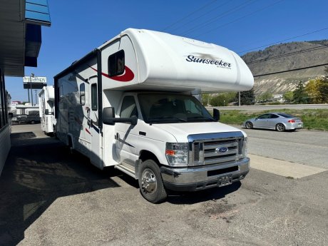 2017 SUNSEEKER 2500 TS-CD   Class C Motorhome