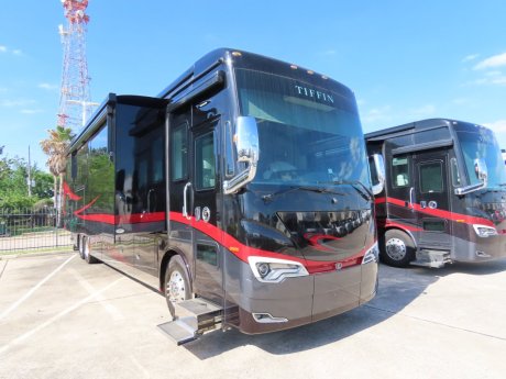 2021 Tiffin Motor Homes Allegro Bus 45OPP  Class A Diesel