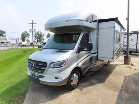 2022 Winnebago View 24D  Class C Diesel
