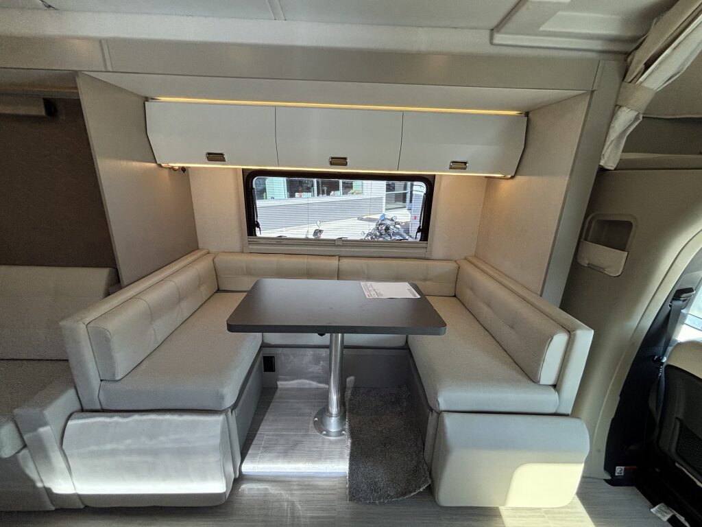 View/24D/2026 image-13