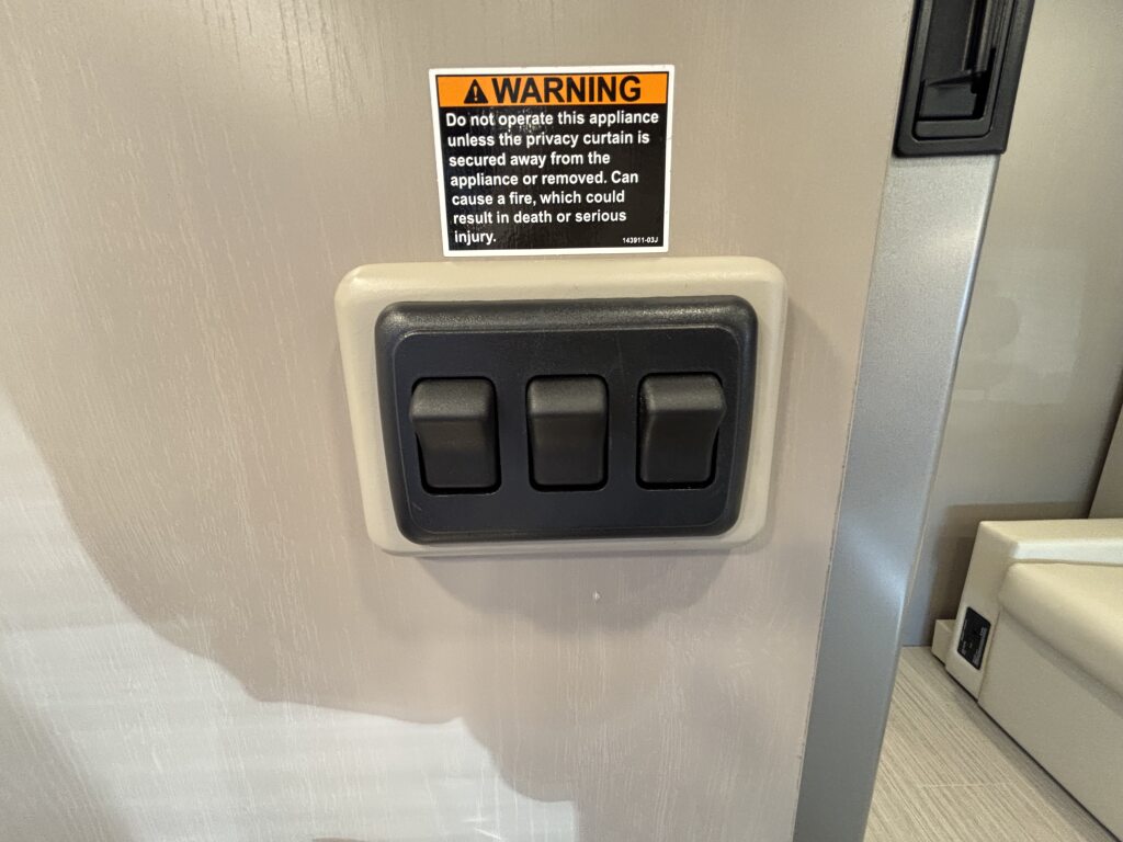 View/24D/2026 image-18