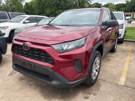 2020 Toyota RAV4 LE 