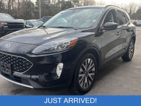 2022 Ford Escape Titanium 