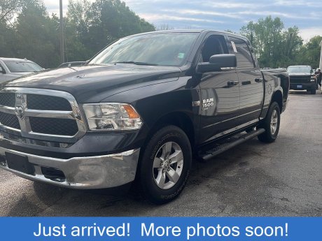 2022 Ram 1500 Classic SLT 