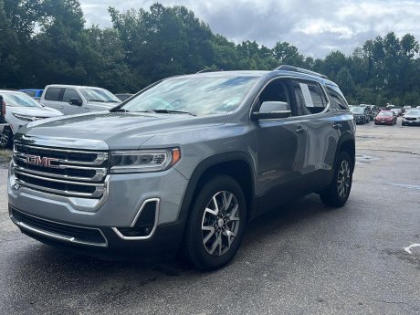 2023 GMC Acadia SLT 