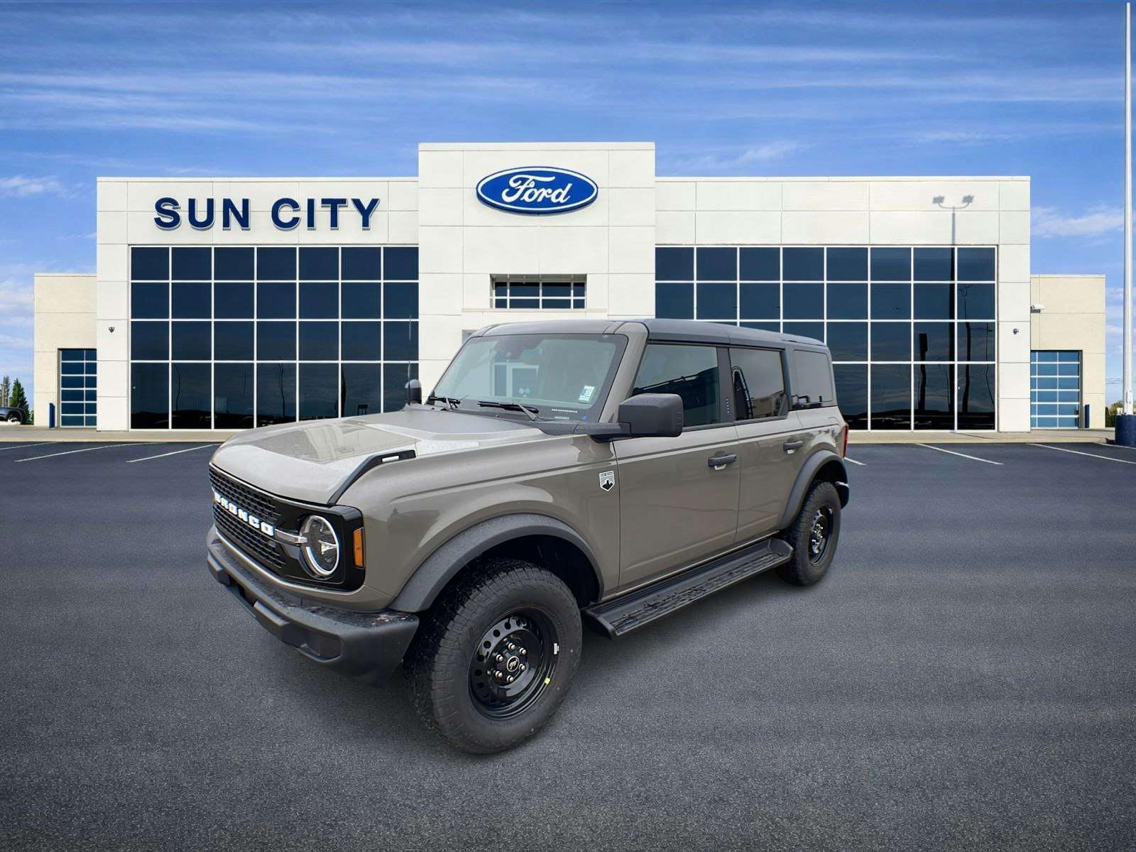 Gray (Marsh Grey) 2026 Ford Bronco SUV / Crossover Four-Wheel Drive Automatic