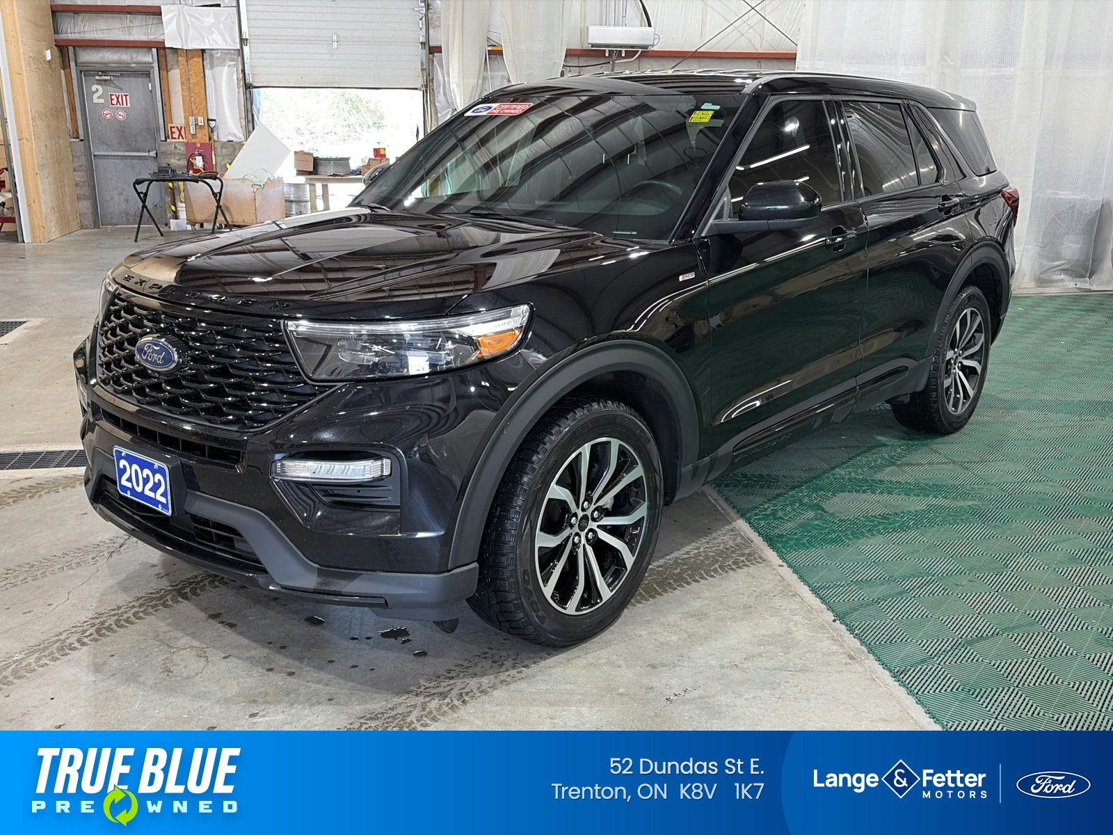 2022 Ford Explorer ST-Line AWD