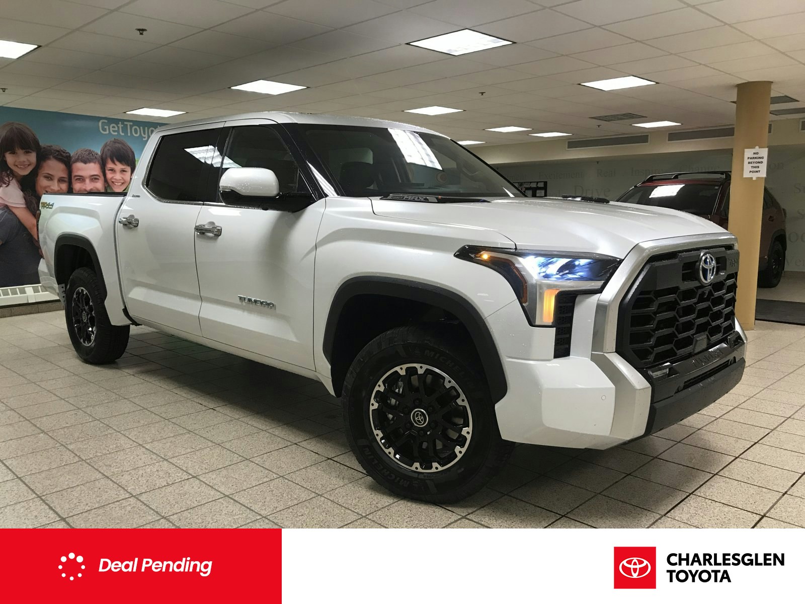 White (Wind Chill Pearl) 2026 Toyota Tundra Hybrid   Automatic