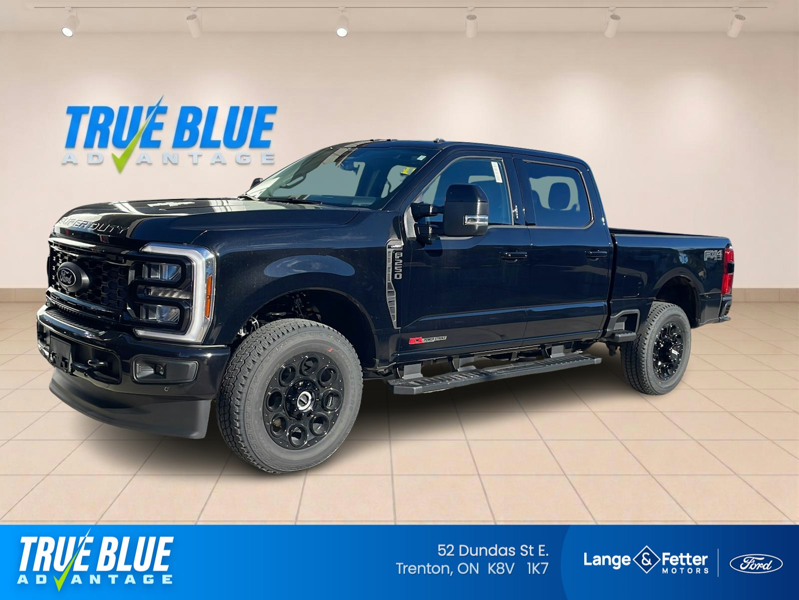 Agate Black 2027 Ford F-250 Super Duty Pickup Truck Four-Wheel Drive Automatic