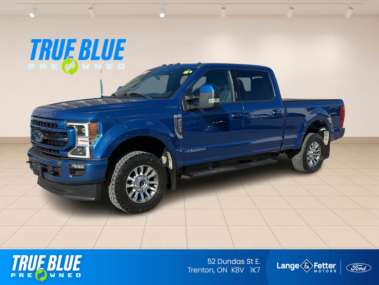 Blue 2022 Ford F-250 Super Duty Pickup Truck Four-Wheel Drive Automatic